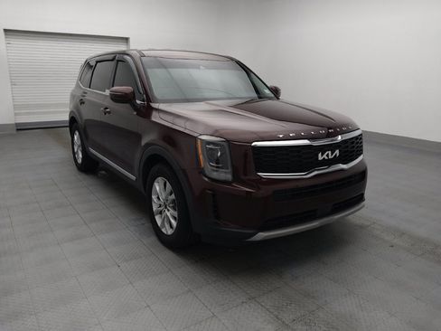 Used 2022 Kia Telluride LX AWD/4WD image 13
