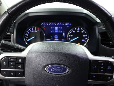 Used 2024 Ford Expedition XLT RWD image 22