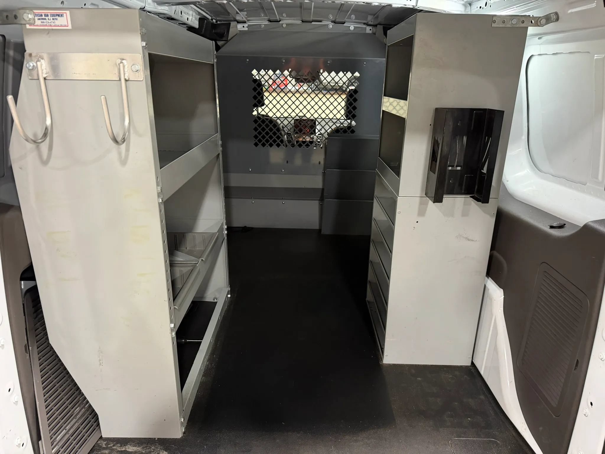 Used 2022 Ford Transit Connect XL FWD image 29