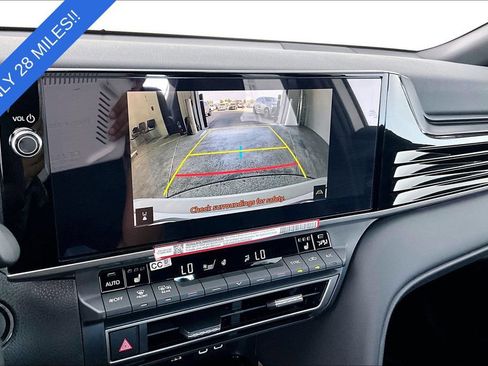 Used 2026 Toyota Camry XSE FWD image 27