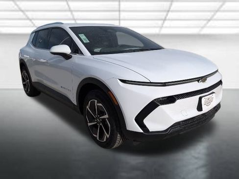 New 2026 Chevrolet Equinox EV LT image 1