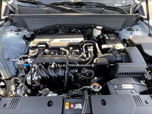 New 2026 Hyundai Kona SE image 12