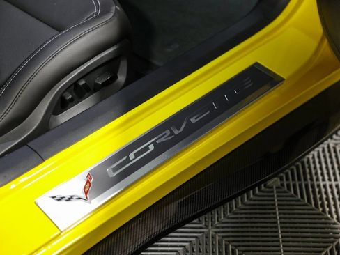 Used 2017 Chevrolet Corvette Z06 RWD image 24