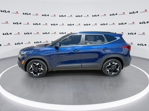 Certified 2024 Kia Seltos EX FWD image 5