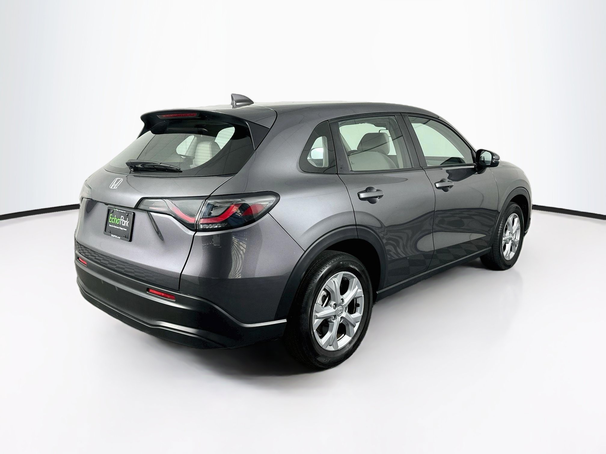 Used 2025 Honda HR-V LX image 9
