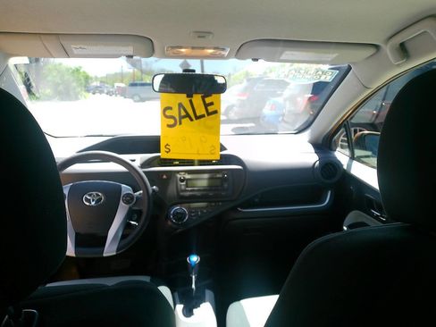 Used 2014 Toyota Prius C Two FWD image 39