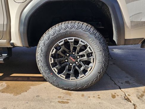 New 2026 GMC Canyon AT4 image 53