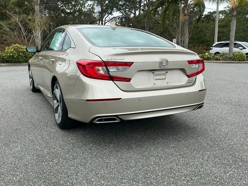 Certified 2019 Honda Accord Touring image 5