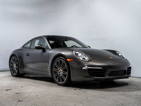 Used 2015 Porsche 911 Carrera 4S AWD/4WD image 9
