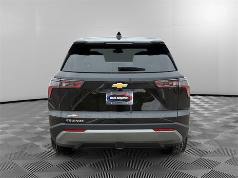 New 2026 Chevrolet Equinox LT image 4