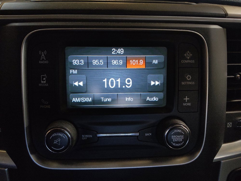 Used 2019 RAM 1500 Classic SLT AWD/4WD image 25