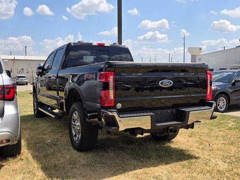 Used 2025 Ford F250 Lariat w/ Chrome Package AWD/4WD image 6