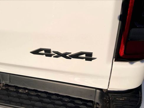 Used 2023 RAM 1500 Big Horn image 10