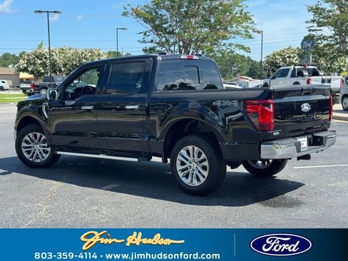 New 2025 Ford F150 XLT w/ Equipment Group 302A MID image 8