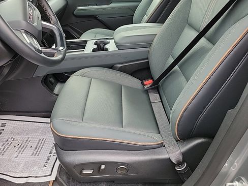 Used 2024 GMC Acadia AT4 w/ LPO, Floor Liner Package image 8