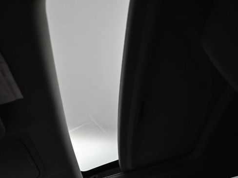 Used 2018 Honda CR-V EX-L image 18