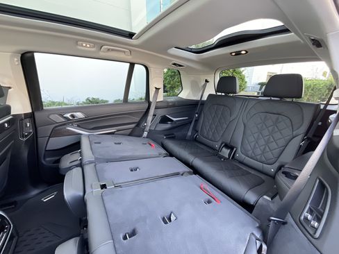 Certified 2024 BMW X7 xDrive40i image 30