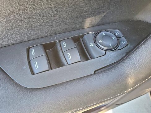 Used 2024 Chevrolet Blazer LT w/ Convenience Package image 18