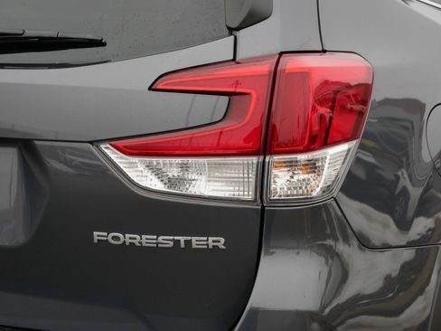 Used 2024 Subaru Forester Limited image 17