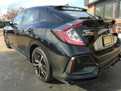 Used 2020 Honda Civic Sport image 6
