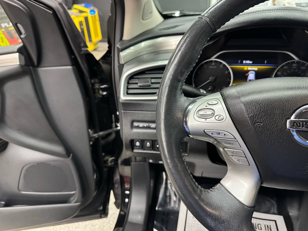 Used 2018 Nissan Murano SL w/ Cargo Package AWD/4WD image 25