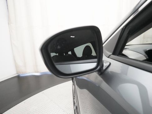 Certified 2025 Nissan Kicks SV image 24