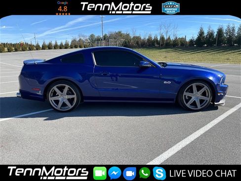 Used 2013 Ford Mustang GT Premium w/ Comfort Pkg image 2