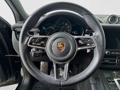 Certified 2021 Porsche Macan AWD/4WD image 14