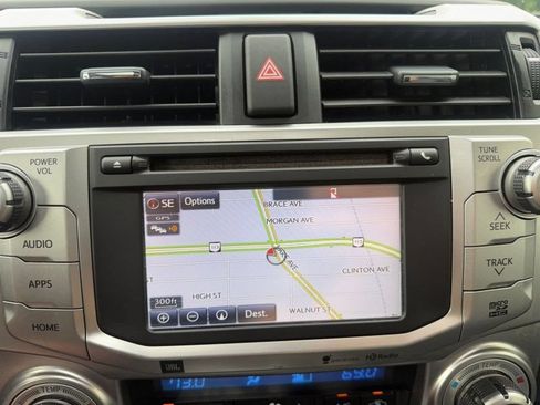 Used 2015 Toyota 4Runner Limited w/ Four Season Floor Mat Package AWD/4WD image 30