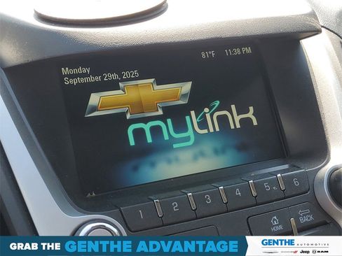 Used 2015 Chevrolet Equinox LT image 16