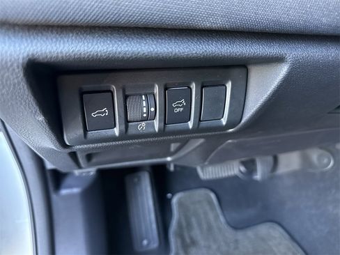 Certified 2025 Subaru Outback Premium image 19