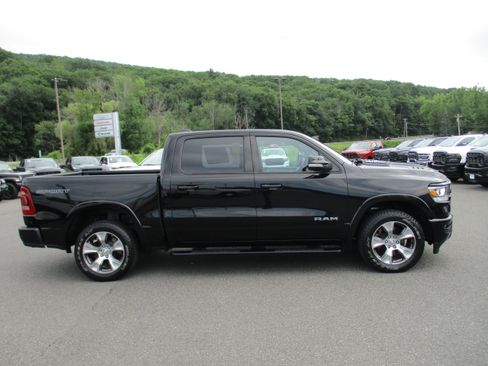 Used 2020 RAM 1500 Laramie AWD/4WD image 4