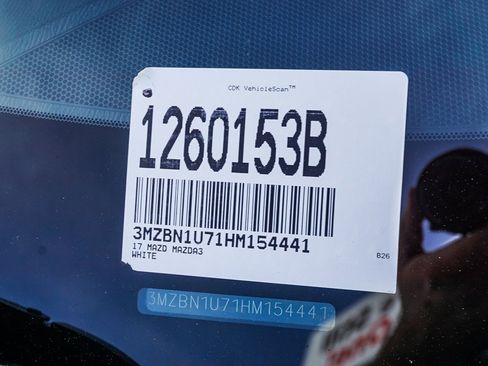 Used 2017 MAZDA MAZDA3 Sport image 28