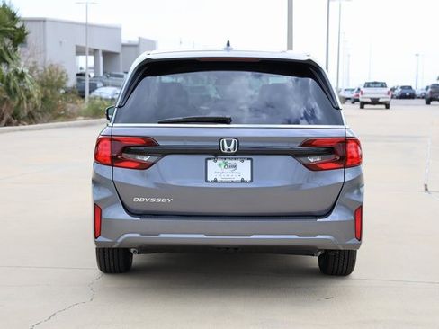 New 2026 Honda Odyssey EX-L image 7