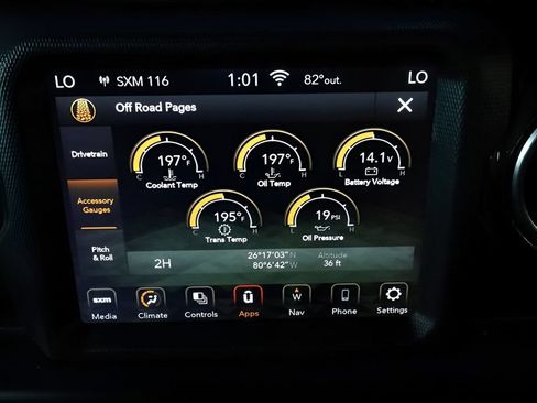 Used 2020 Jeep Wrangler Unlimited Sahara AWD/4WD image 37