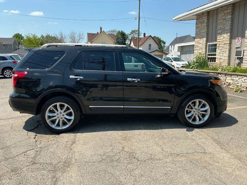 Used 2013 Ford Explorer Limited AWD/4WD image 2