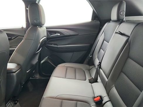 Used 2021 Chevrolet TrailBlazer RS w/ Sun and Liftgate Package image 18