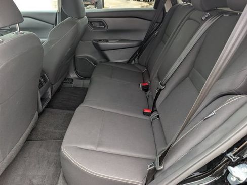 Used 2024 Nissan Rogue S FWD image 26