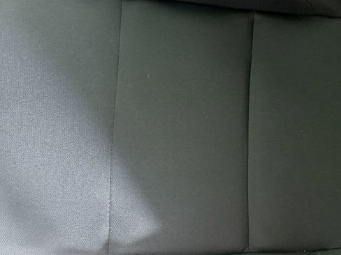 Certified 2025 Nissan Kicks Play S image 19