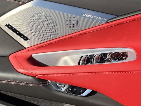 Used 2021 Chevrolet Corvette Stingray Premium Conv w/ Z51 Performance Package image 14