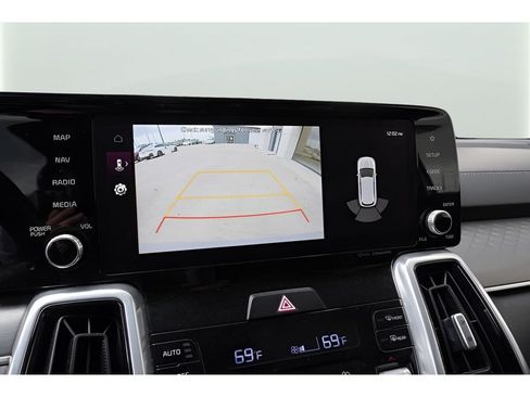 Used 2023 Kia Sorento SX FWD image 20