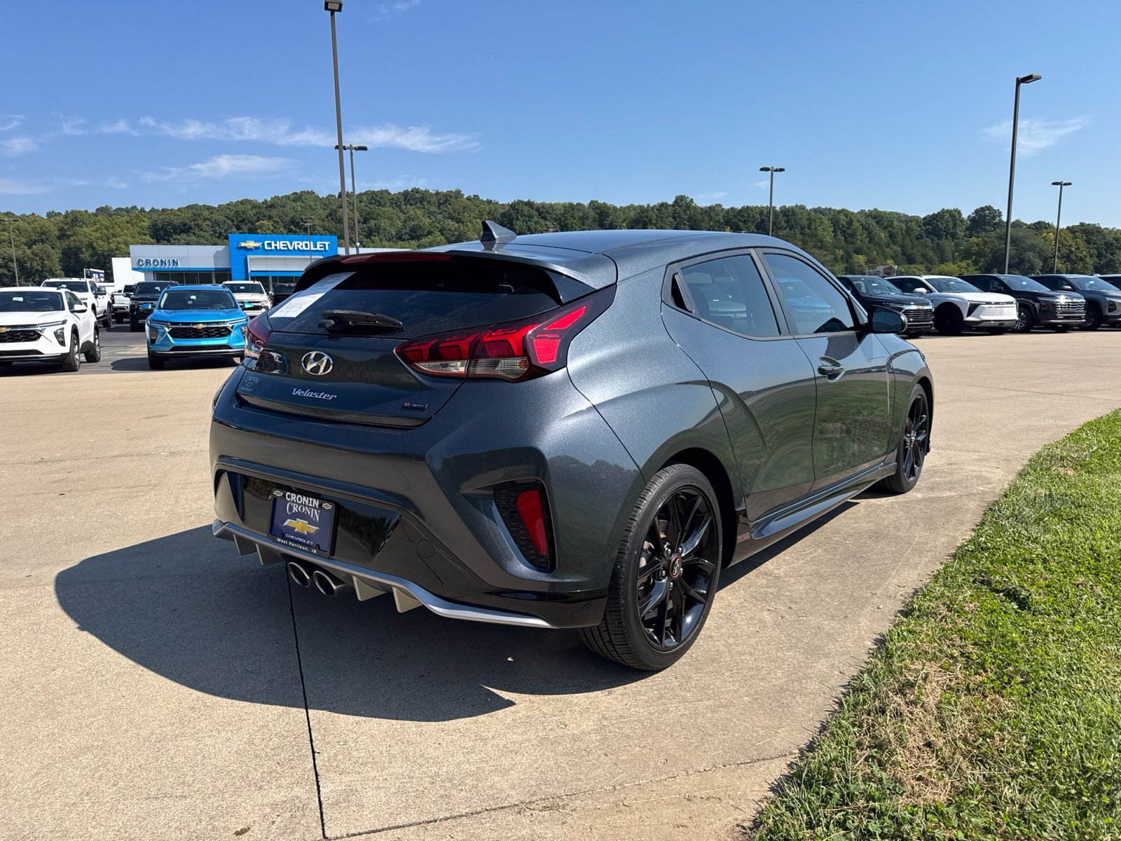 Used 2021 Hyundai Veloster Turbo R-Spec FWD image 4