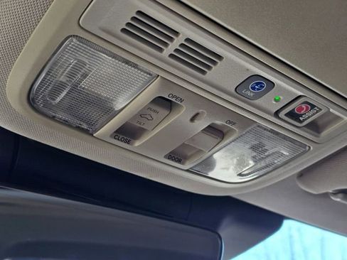 Used 2018 Honda Accord Touring image 35