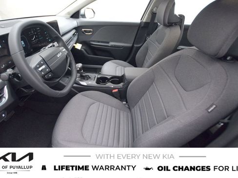 New 2025 Kia K4 EX image 10