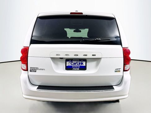 Used 2018 Dodge Grand Caravan GT FWD image 7