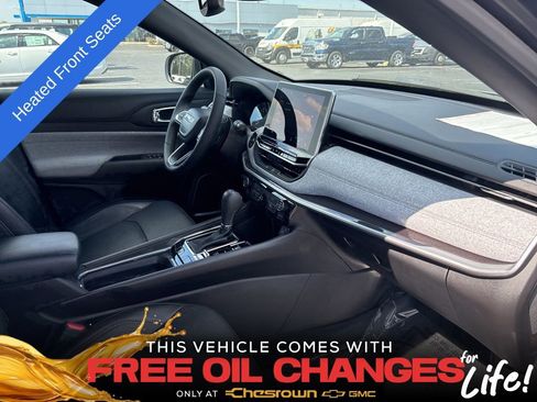 Used 2023 Jeep Compass Latitude image 22