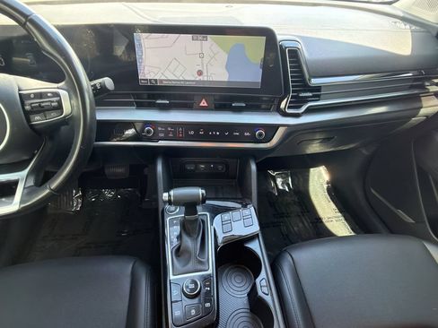Certified 2023 Kia Sportage EX FWD image 14