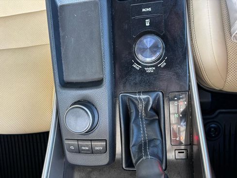 Used 2014 Lexus IS 250 image 27