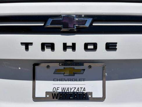Used 2023 Chevrolet Tahoe Z71 w/ Luxury Package AWD/4WD image 32