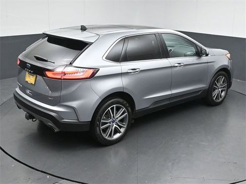 Certified 2022 Ford Edge Titanium w/ Class II Trailer Tow Package image 51